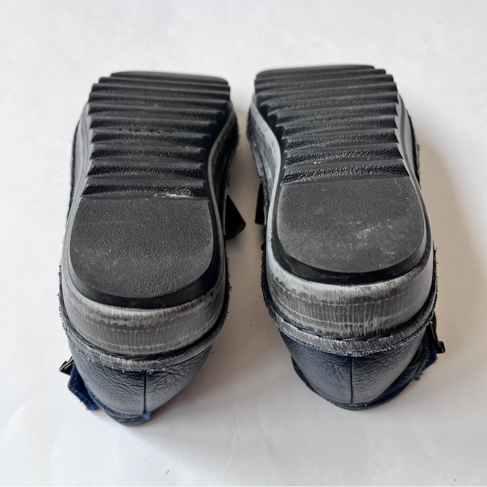 Naot Gladiator Navy Blue Leather Strappy Sandal Size EUR 36 US 5 - Picture 9 of 11